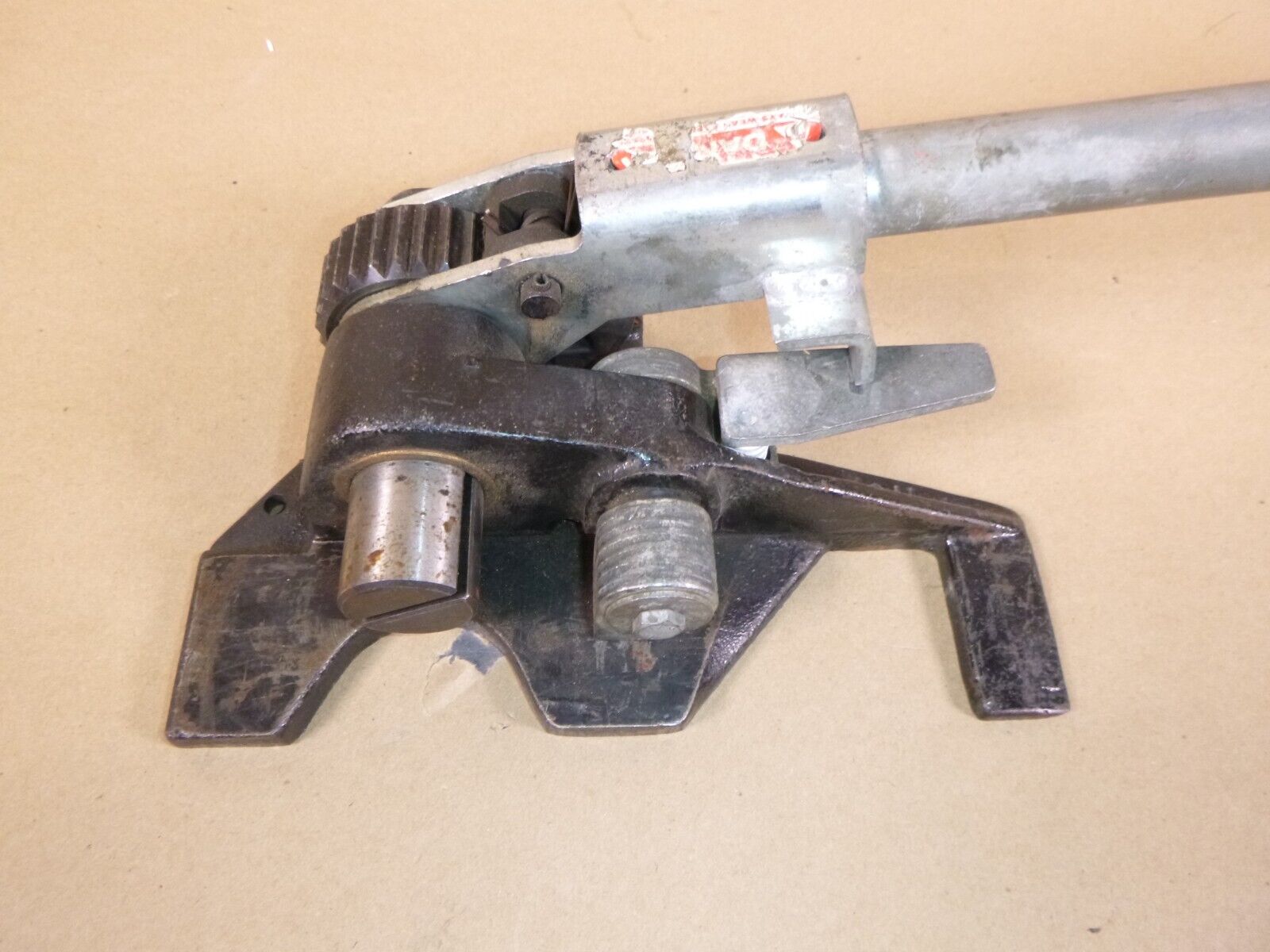 Shipping Room Products Windless Steel Banding Tensioner Up to 1-1/4" U.S.A. | Industrial MRO Tools and Replacement Industrial Equipment Components