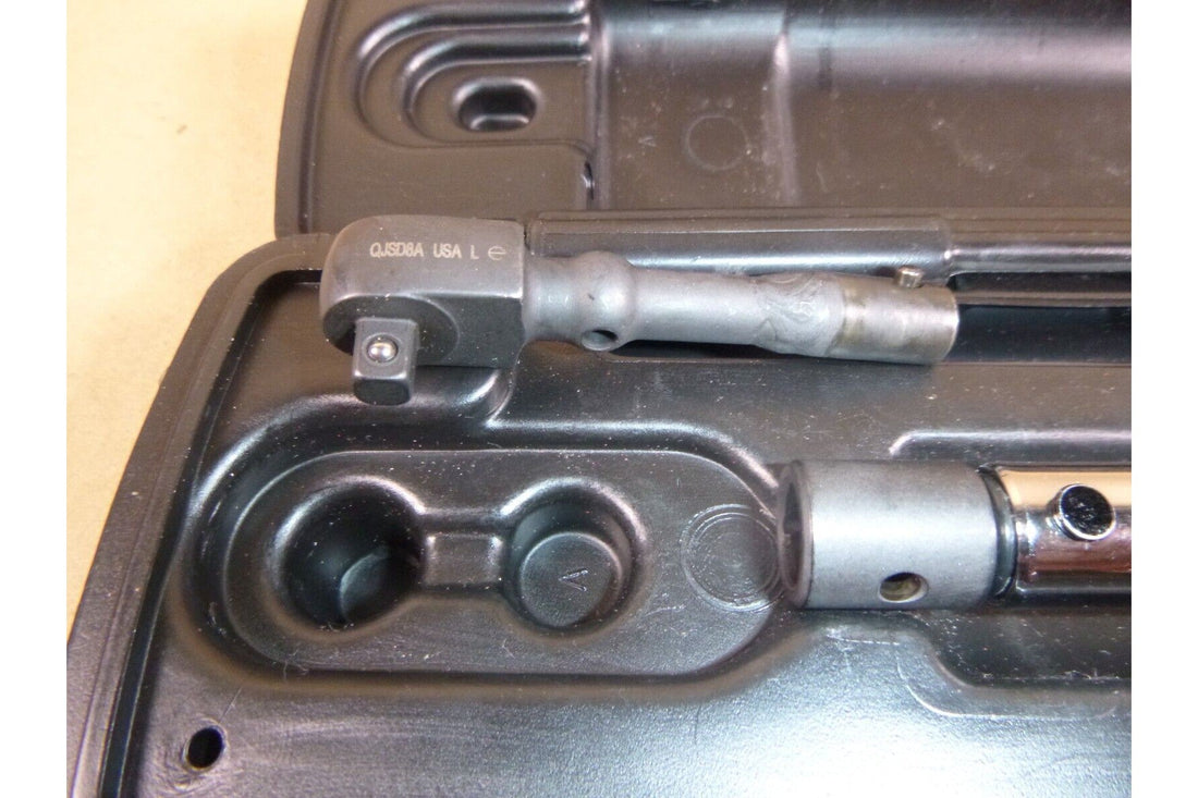 Snap On QC1P60 Preset Torque Wrench W/ QJSD8A 1/4" Drive Torque Wrench Head | Industrial MRO Tools and Replacement Industrial Equipment Components