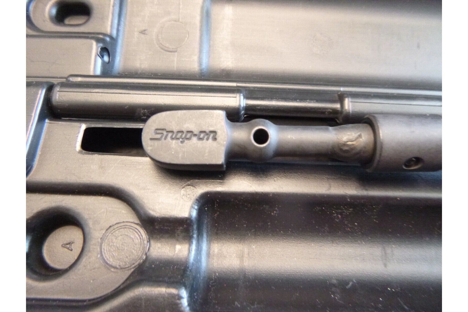 Snap On QC1P60 Preset Torque Wrench W/ QJSD8A 1/4" Drive Torque Wrench Head | Industrial MRO Tools and Replacement Industrial Equipment Components