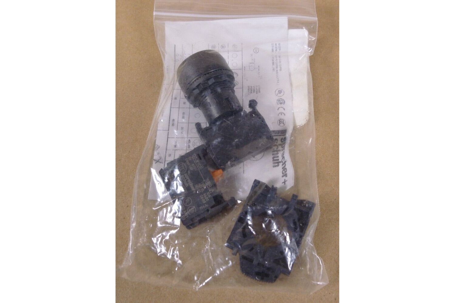 Sprecher+Schuh 7P153PNAX10E Green Push Button D7-N3G D7-X10E | Electrical MRO Replacement Parts &amp; Components and Commercial Electrical Supplies Company