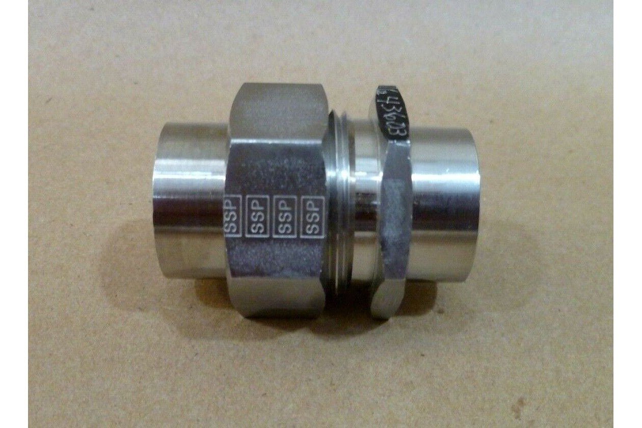 SSP Union Fitting Q503T-4, Connects Male NPT Thread to Tail Piece 316SS | Industrial MRO Replacement Parts, Manufacturing Machine Parts &amp; Components, Heavy Equipment Parts Supplier