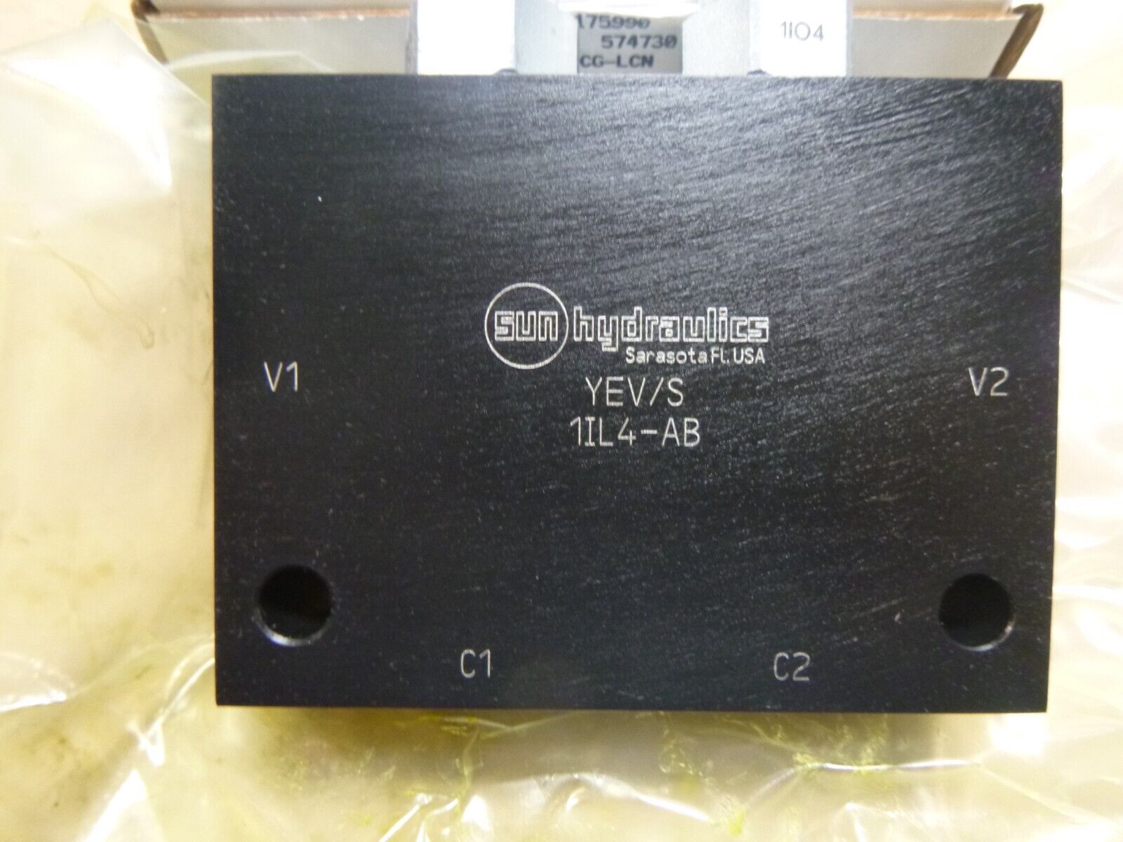 Sun Hydraulics Linear Directional Control YEV/S Manifold W/ (2) CBCG-LCN Valves | Industrial MRO Replacement Parts, Manufacturing Machine Parts &amp; Components, Heavy Equipment Parts Supplier