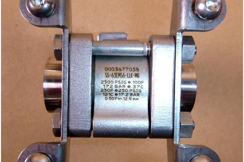 Swagelok 3 - Piece 60E Series Ball Valve, 3/8" FNPT, Oval Handle SS - 63EMS6 - LLK - MB - Royal Equipment Royal Equipment