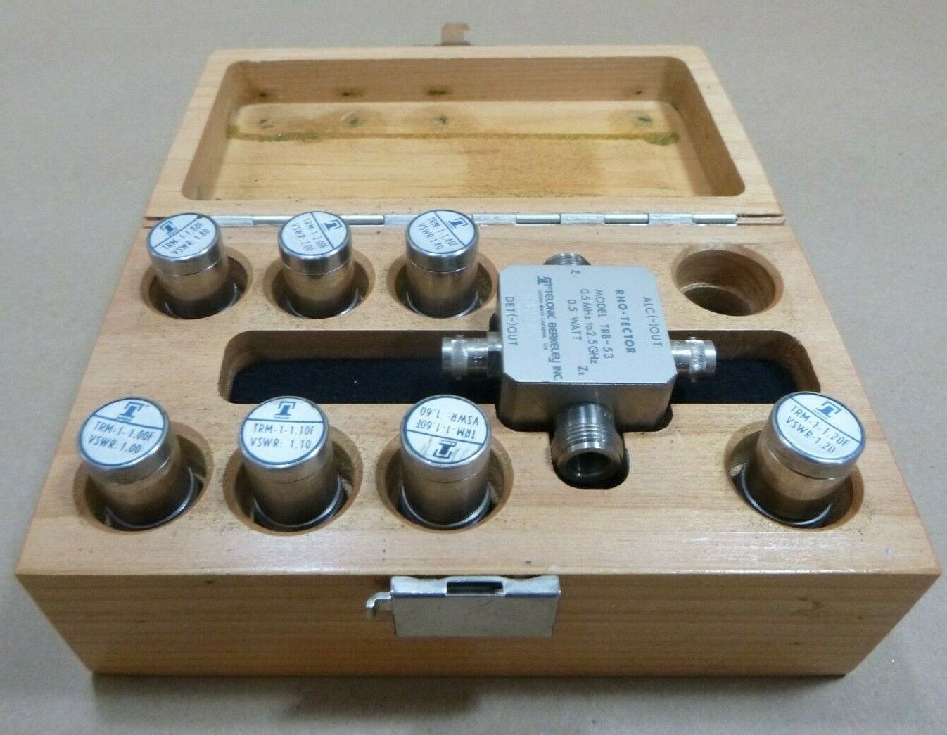 TELONIC BERKELEY VSWR TESTING KIT TRK-53 USA TRB-53 TRM-1 TERMINAL | Industrial MRO Tools and Replacement Industrial Equipment Components