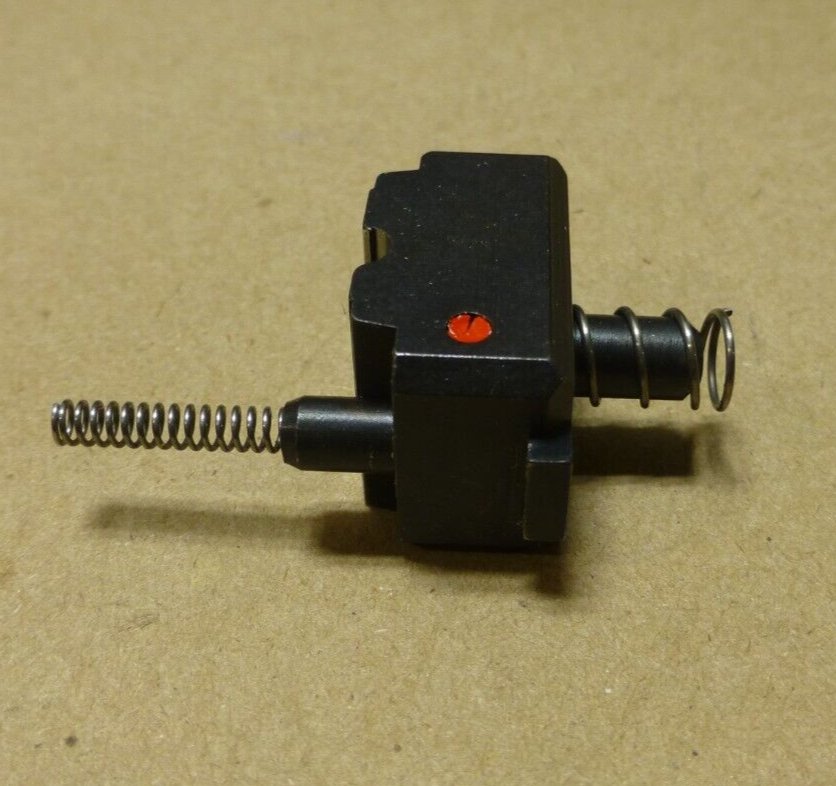 THOMAS &amp; BETTS D-101B DIE FOR ERG740 CRIMPER CRIMP TOOL RSK101 RED | Industrial MRO Tools and Replacement Industrial Equipment Components