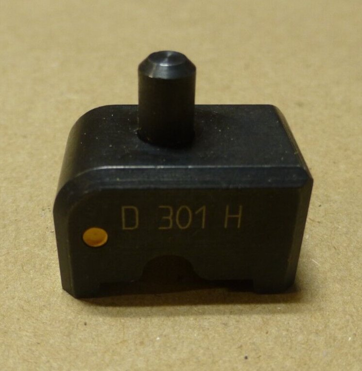 THOMAS &amp; BETTS D-301H DIE FOR ERG740 CRIMPER CRIMP TOOL RSK301 YELLOW | Industrial MRO Tools and Replacement Industrial Equipment Components