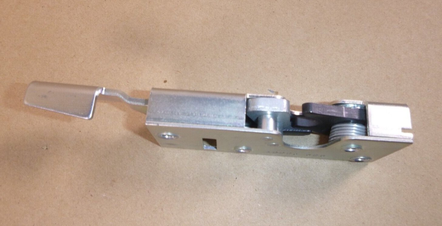 Trimark RH Finger Release Single Rotor 2 Position Latch, Trailer Hatch Storage | Replacement Truck Parts, Trailer Accessories, Automobile Supplies, Car Parts &amp; Accessories