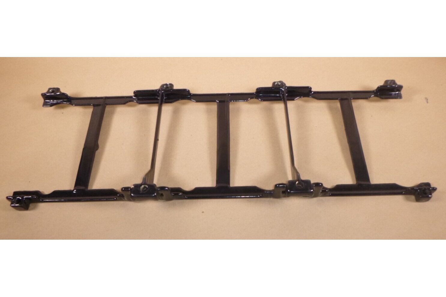 USGI Abrams M1, M1A1, M1A2 Battery Retainer Bracket 12288531, 6160-01-101-8402 | Replacement Truck Parts, Trailer Accessories, Automobile Supplies, Car Parts &amp; Accessories