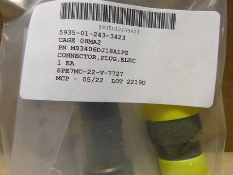 USGI Circular Mil - Spec Connector 18 - 1 Pos. MS3406DJ18A1PZ, 5935 - 01 - 243 - 3423 - Royal Equipment MIL SPEC