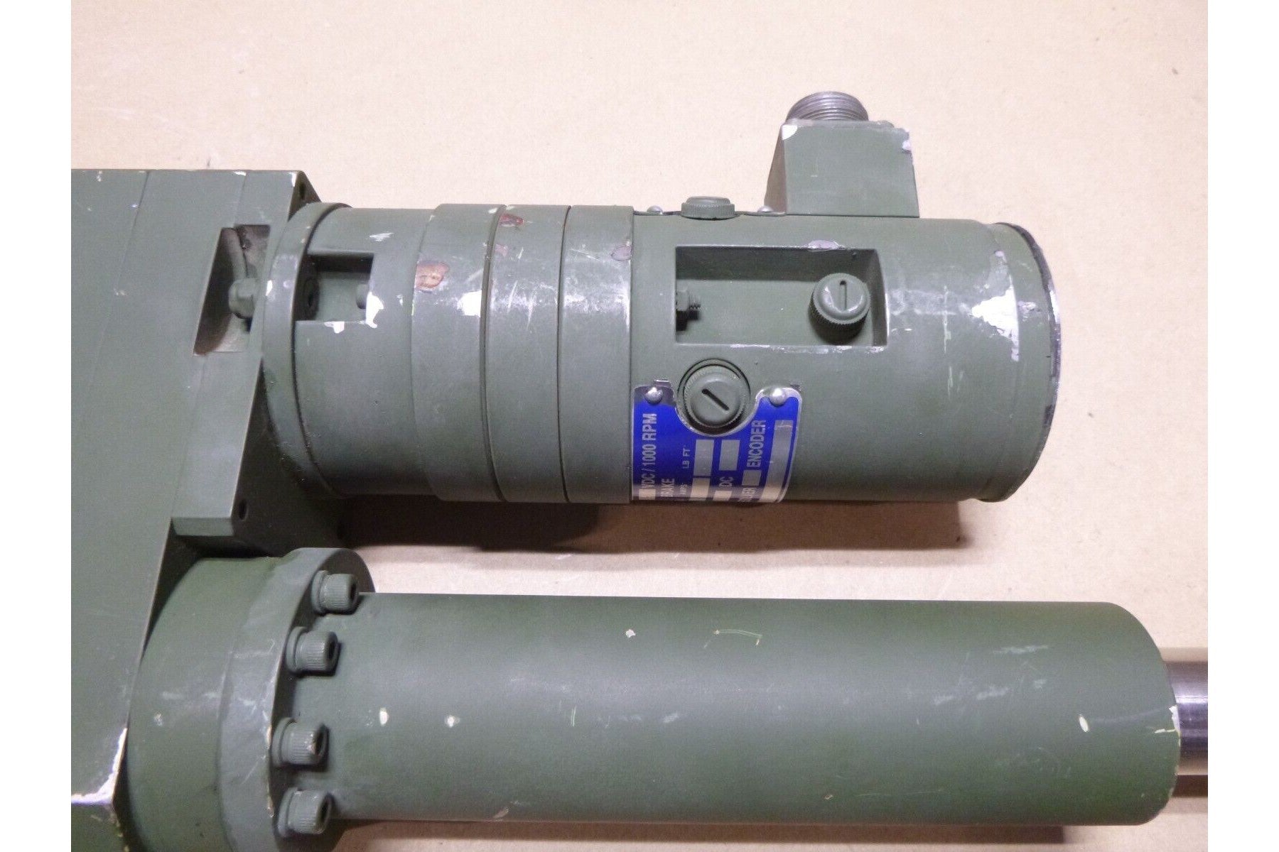 USGI Eaton 102000-6 Landing Gear Actuator (Untested For Parts) | Industrial MRO Replacement Parts, Manufacturing Machine Parts &amp; Components, Heavy Equipment Parts Supplier