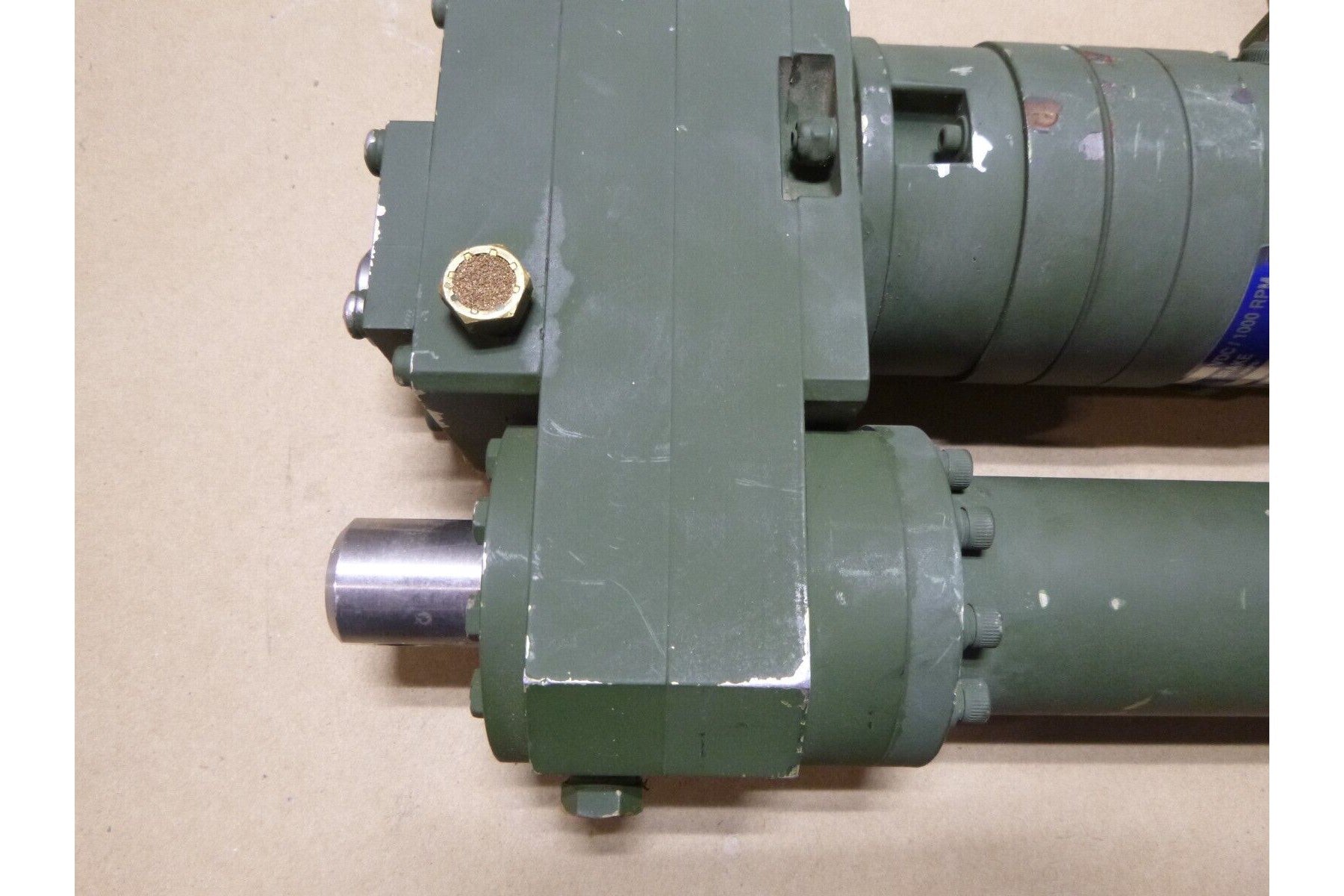 USGI Eaton 102000-6 Landing Gear Actuator (Untested For Parts) | Industrial MRO Replacement Parts, Manufacturing Machine Parts &amp; Components, Heavy Equipment Parts Supplier