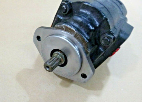 USGI Hemtt Parker Power Steering Pump 7029522017, 3597454, 2530 - 01 - 562 - 8212 - Royal Equipment PARKER