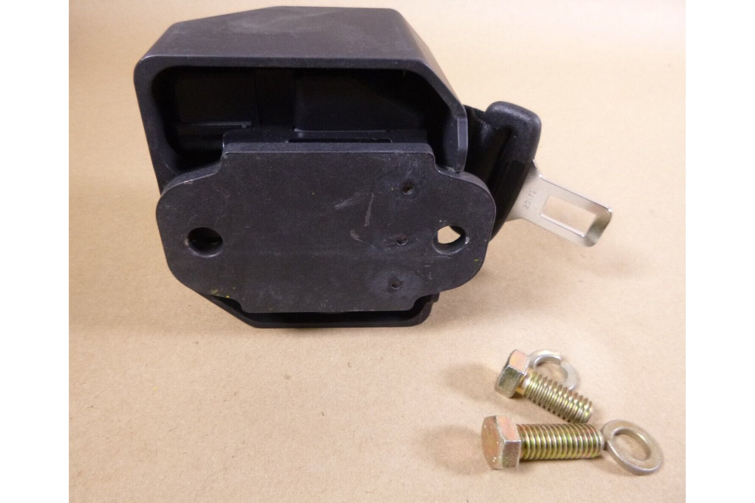 USGI M998 HUMVEE GUNNER TURRET LOWER RETRACTOR KIT 901-US-07301-6 | Genuine HMMWV Replacement Parts and Military Surplus Humvee Parts &amp; Accessories