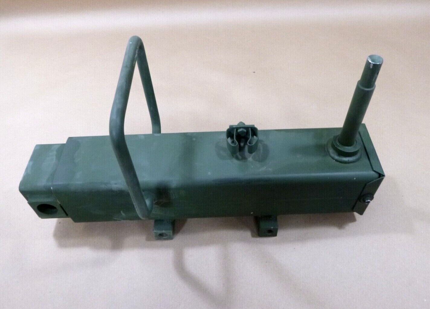 USGI MILITARY RETRACTABLE SEMITRAILER SUPPORT LEG ASSY 12259830-1 | Replacement Truck Parts, Trailer Accessories, Automobile Supplies, Car Parts &amp; Accessories