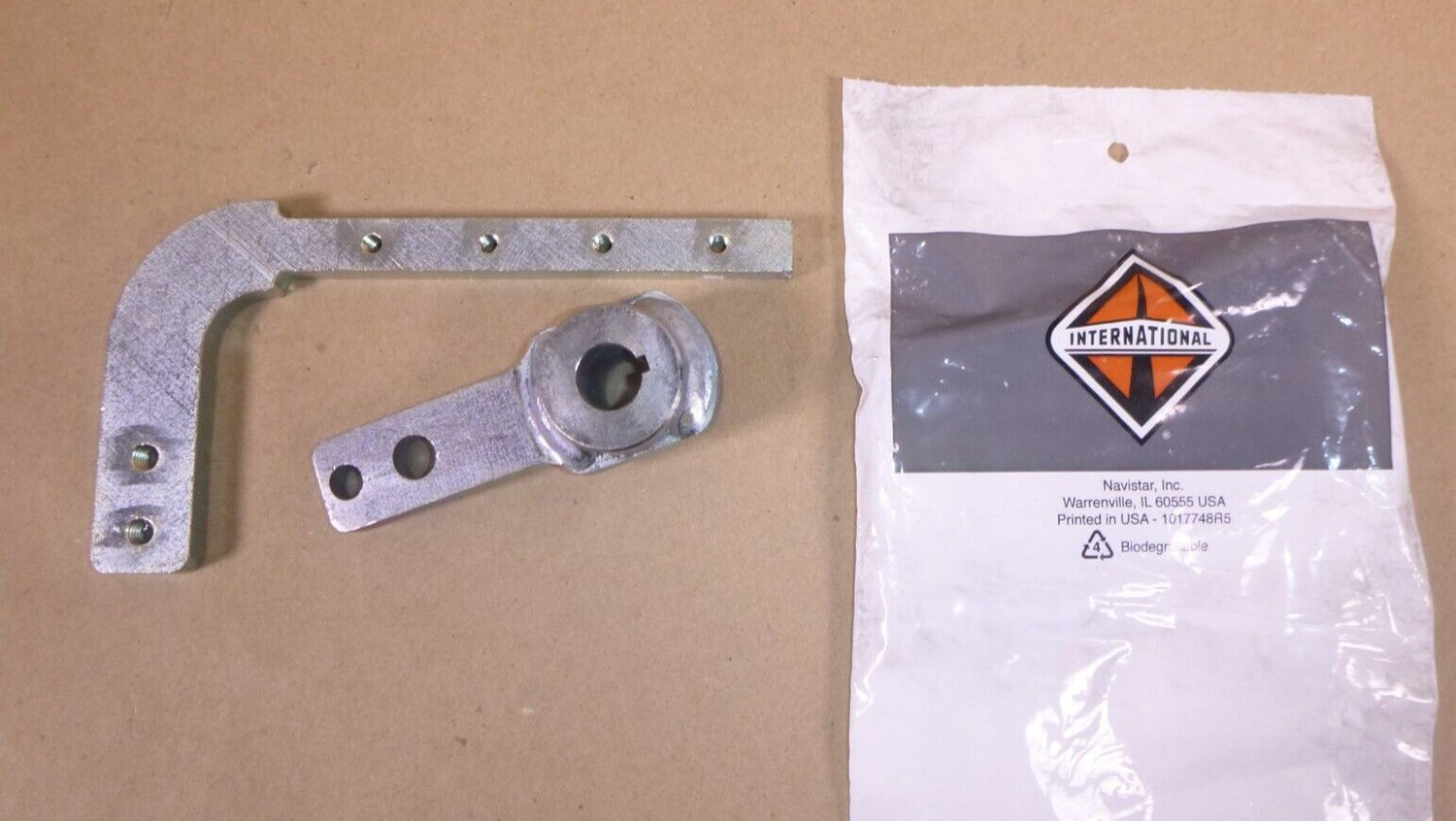 USGI MRAP Door Handle 3682190C92, 3682190C92lL, 3682190C93, 2540-01-564-0386 | Genuine FMTV Replacement Parts, LMTV Parts For Sale and Military Surplus Medium Tactical Vehicle Parts &amp; Components