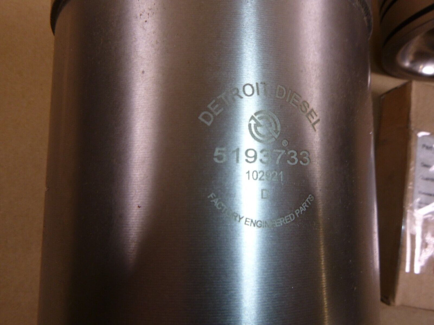 USGI MTU Detroit Diesel 71 Series Cylinder Sleeve &amp; Piston Kit 23537016 | Replacement Truck Parts, Trailer Accessories, Automobile Supplies, Car Parts &amp; Accessories