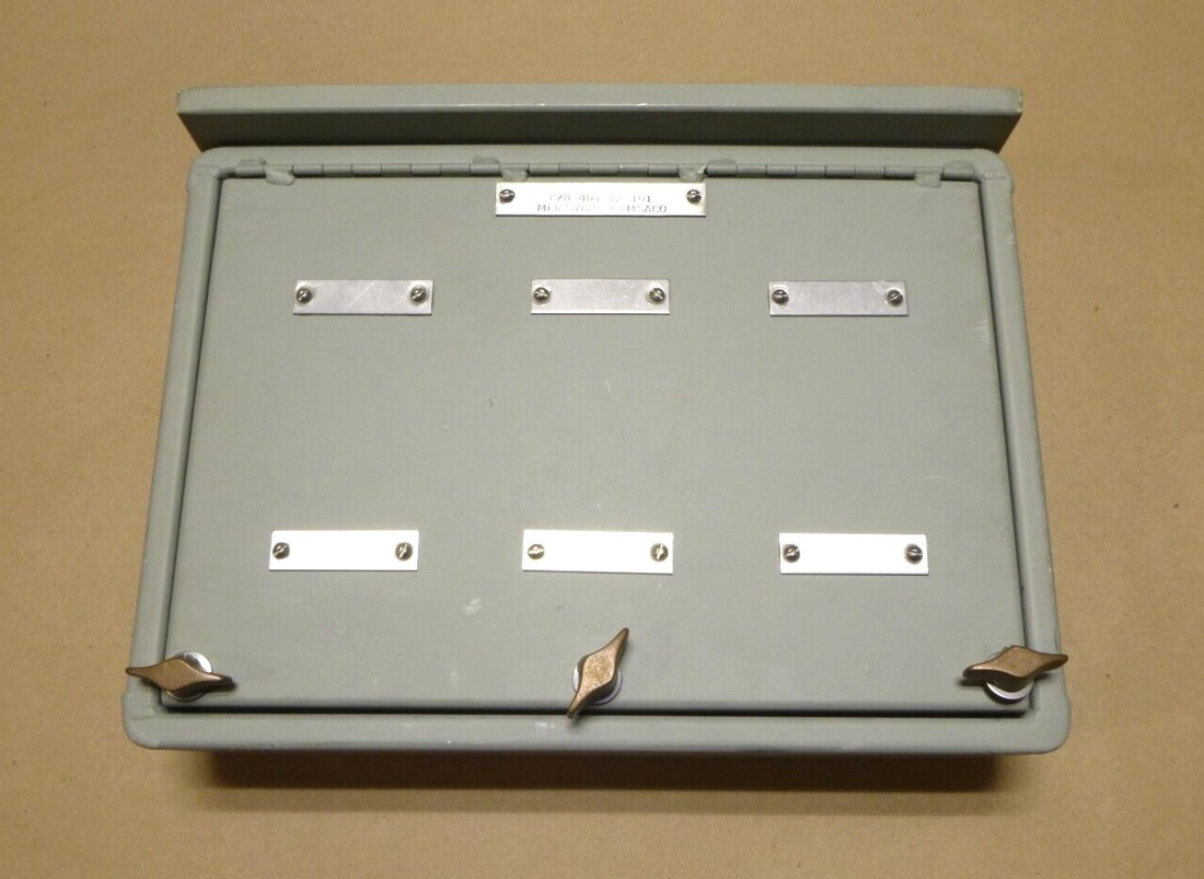 USGI New Comsaco Naval Ships Fuse Panel 404242-101, 5920-01-617-8857 | Electrical MRO Replacement Parts &amp; Components and Commercial Electrical Supplies Company