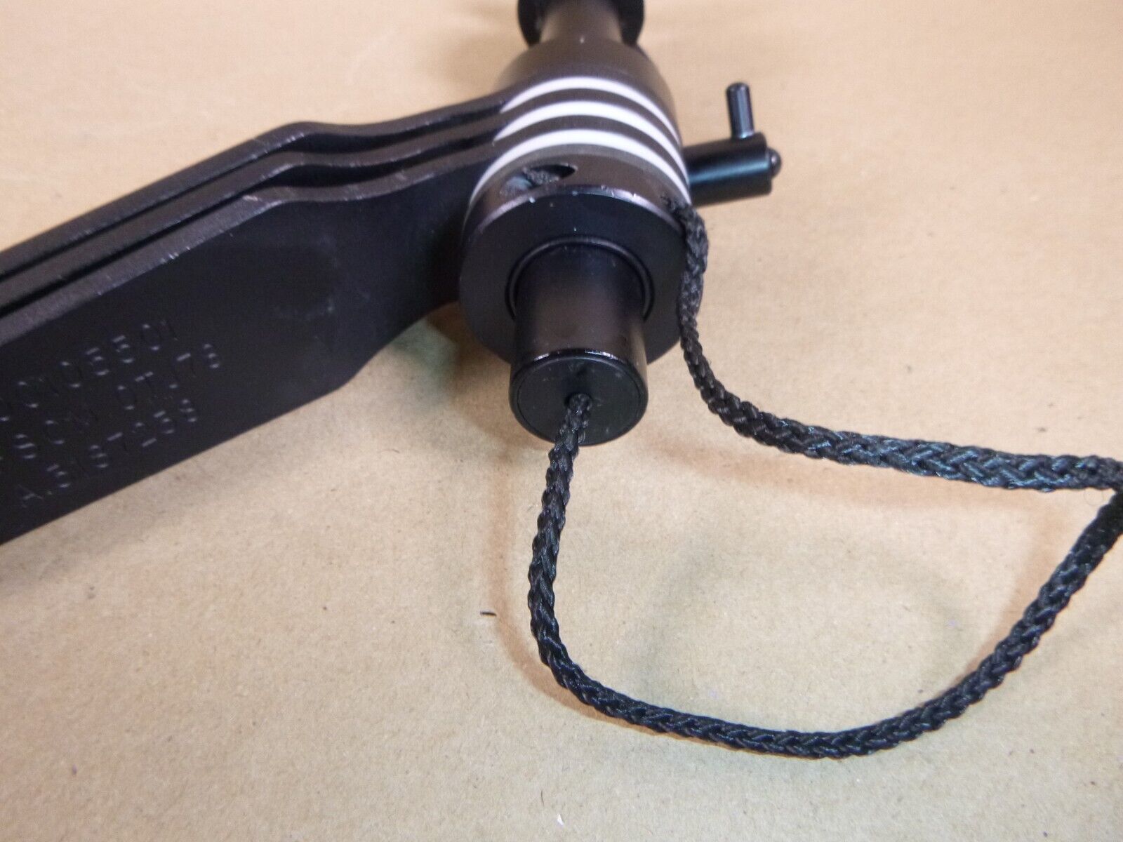 USMC Tactical HD Tabletop Tripod for Spotting Scope MFT10200-9, 1/4-20 Threads | Industrial MRO Tools and Replacement Industrial Equipment Components
