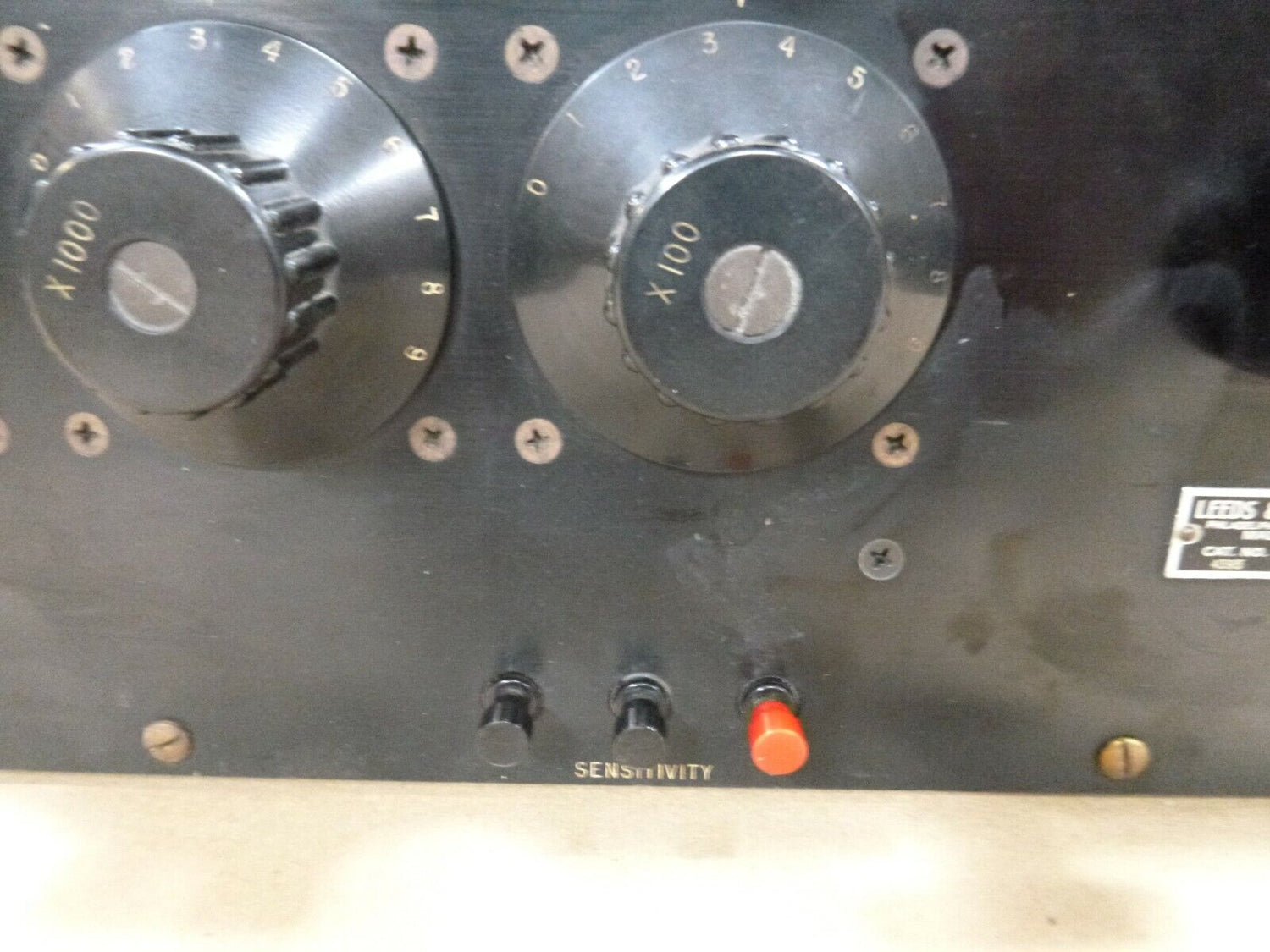 Vintage LEEDS &amp; NORTHRUP 4395 Decade Resistor 100,000 Ohms Input Resistance *FOR PARTS* | Electrical MRO Replacement Parts &amp; Components and Commercial Electrical Supplies Company